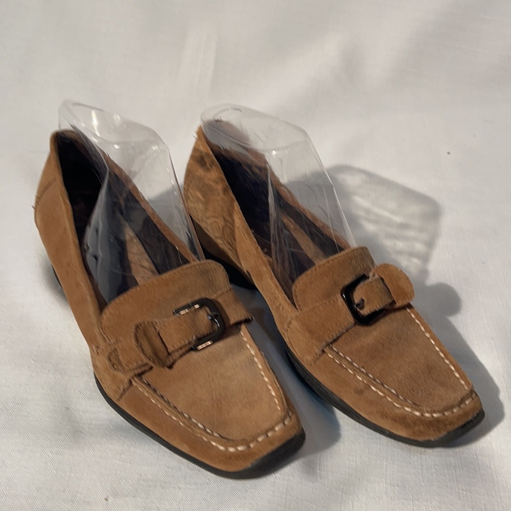Naturalizer Suede Slip on Loafers